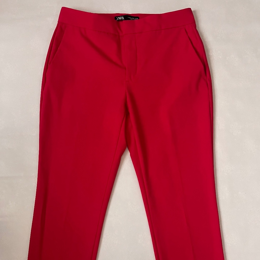 Zara hot pink pants, size 4. Preowned, very good condition